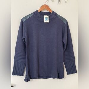 (NWT) Portolano Wool and Cashmere Blend Sweater with Genuine Leather Trim.Size M